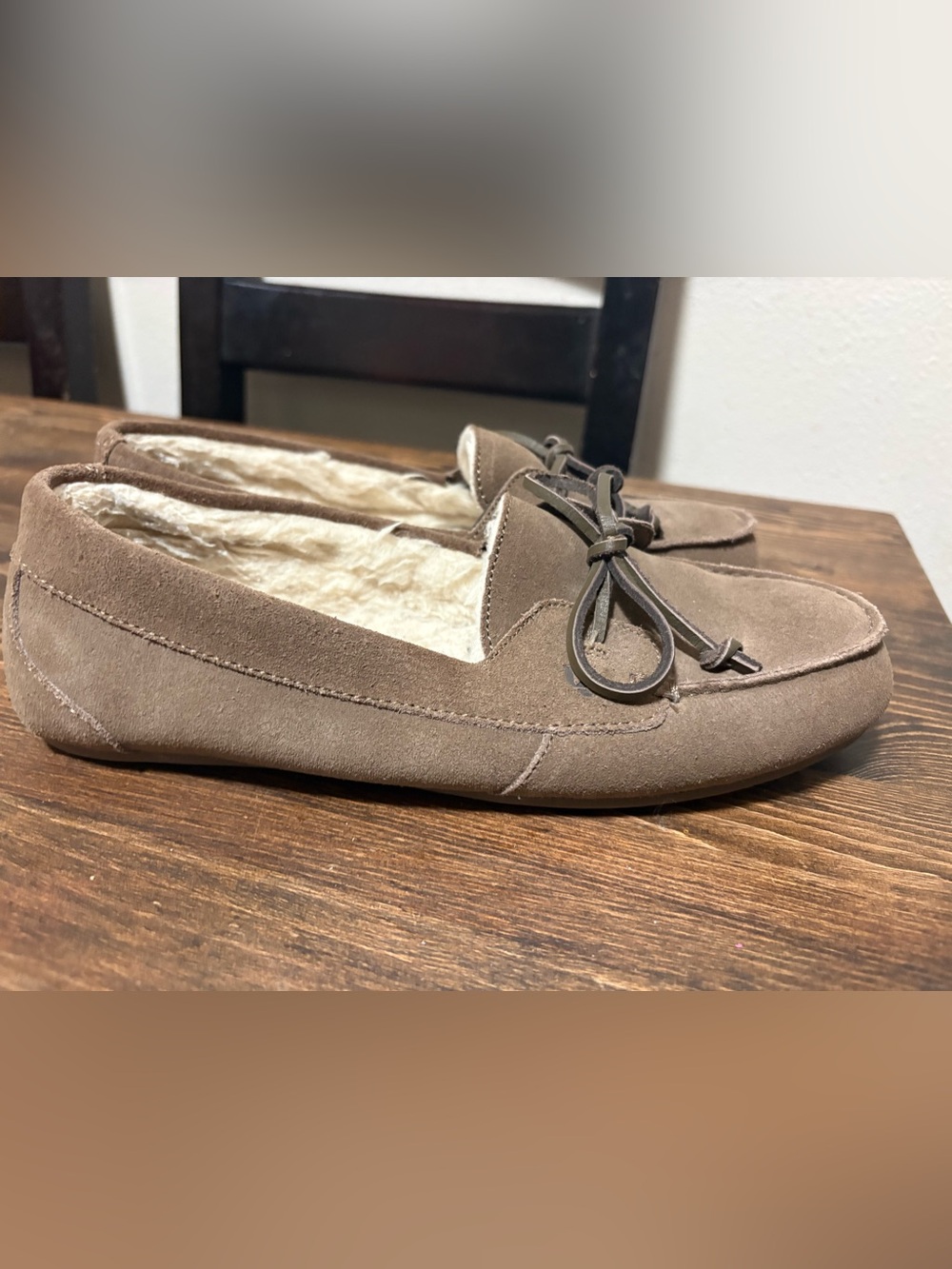 Koolaburra Margo Moccasin Slippers Bottom Soles New Size 8 Women's